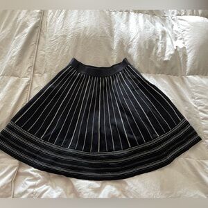 Kate Spade black Skirt XS